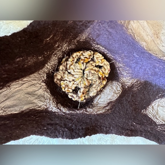 Silk and felted wool shawl. Designer/Artist Tami Zohar - Picture 4 of 7